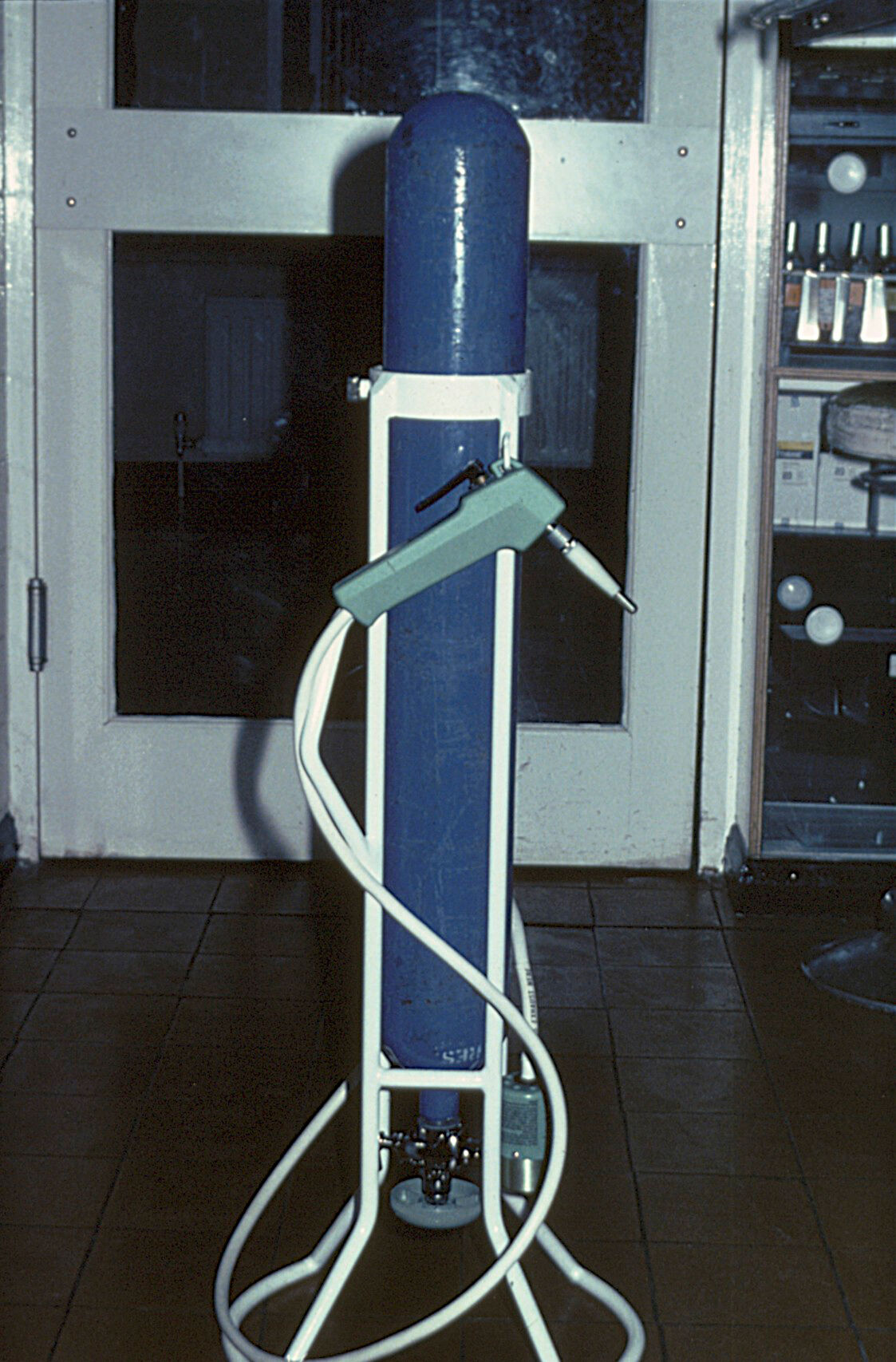 Keymed liquid gaseous nitrous oxide unit DS750 Collection