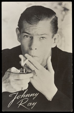 Johnny Ray. Photographic postcard, 195-.