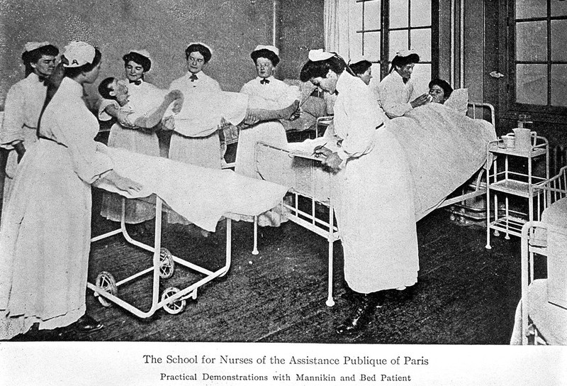 The school for nurses, Paris; A history of nursing, 1912