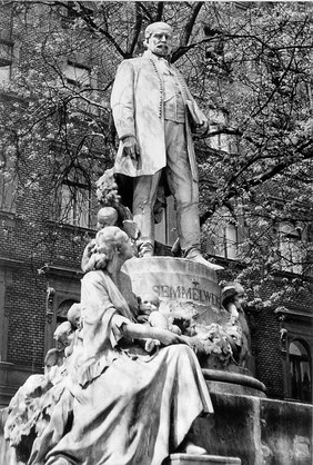 Marble statue of Ignaz Philipp Semmelweis.