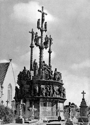 view Breton Clavery, Plougouven