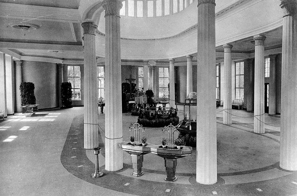 Glauber Spring Hall, Franzensbad - view of the interior.