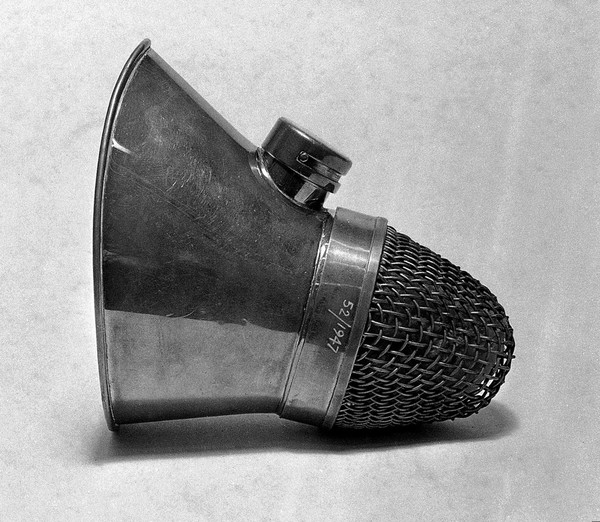 Ormsby 's ether inhaler. Later model.