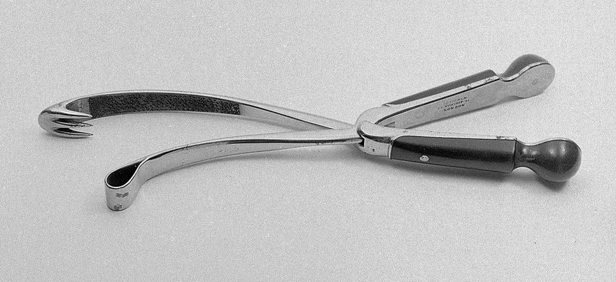 David Davis's craniotomy forceps for external use.