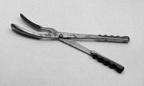 Simpson's craniotomy forceps or cranioclast