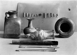 view Contents of grave of a Greek Aural doctor, ca. 3rd century