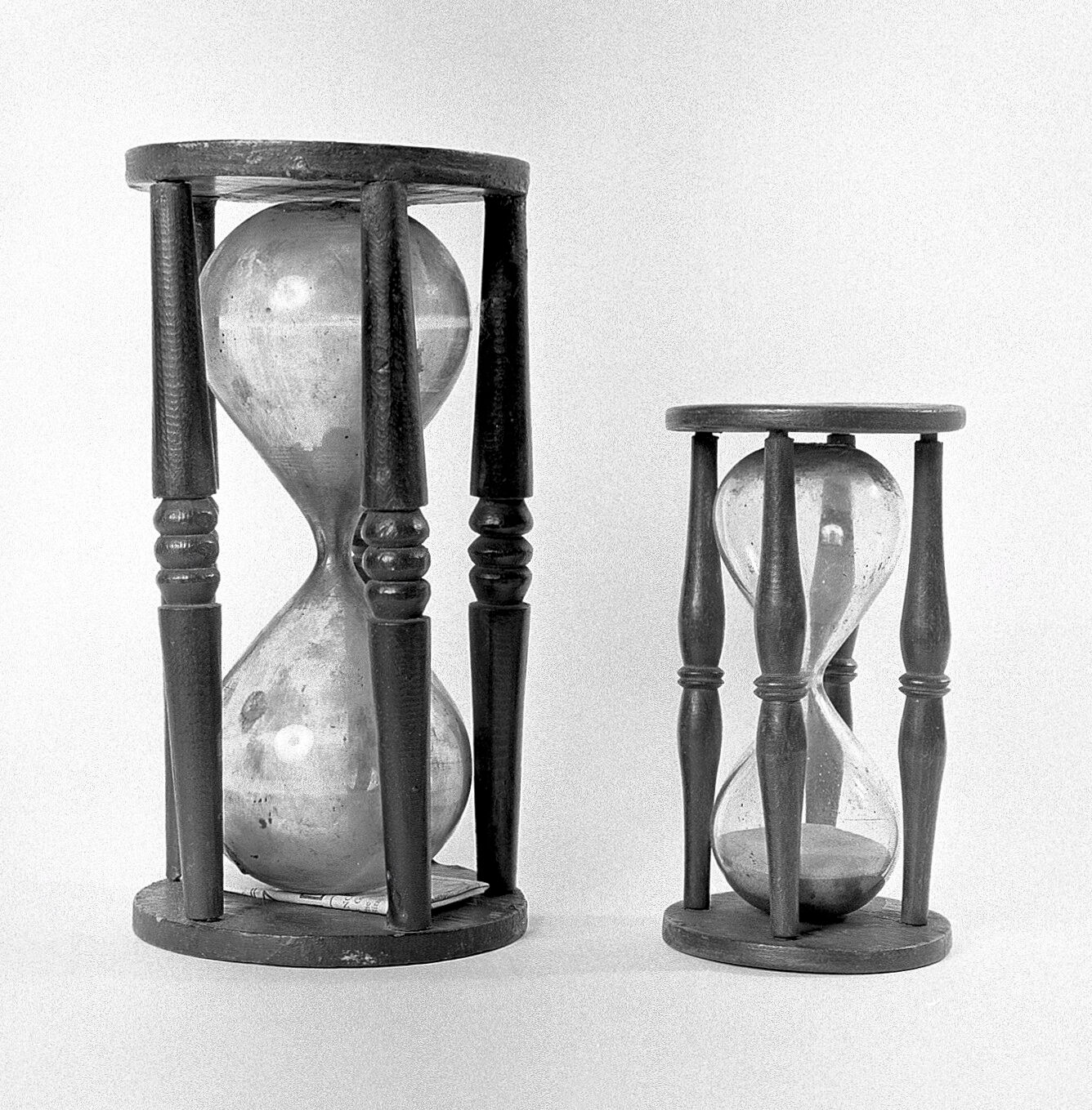 2 hour glasses store