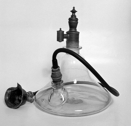 Replica of anaesthesia apparatus used by R. Liston.