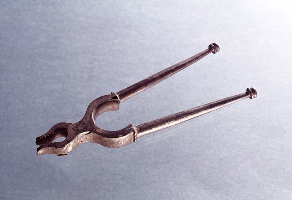 Pair of dental forceps, Italian, 17th century.