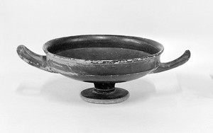 view Graeco-Italian ceramic; Attic r/f cup