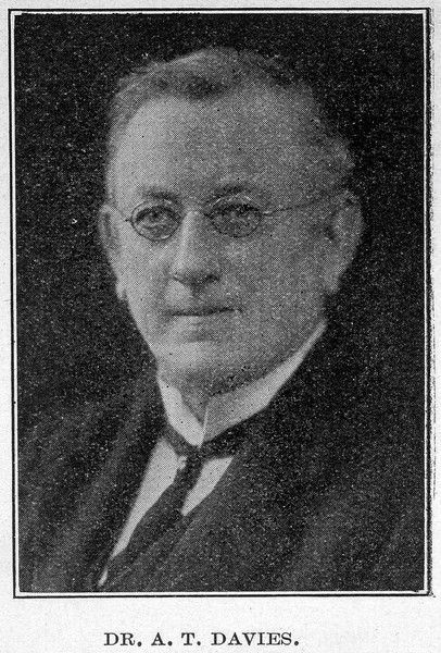 Portrait of Arthur Davies, bust, three quarter view