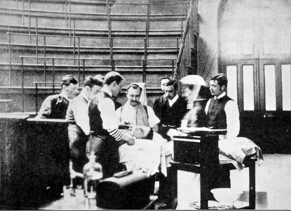 An operation at St. Bartholomew's Hospital 1910