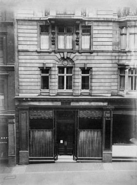 Wellcome Historical Medical Museum: exterior view, 1919