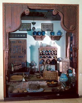 Reconstruction of a traditional Arabic pharmacy