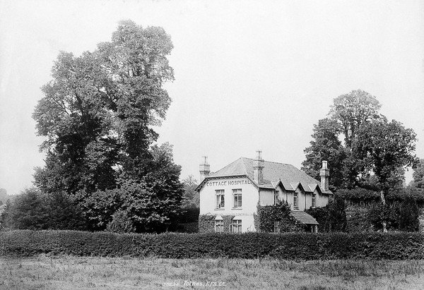 A cottage hospital, Totnes (?), Devon. Photograph.