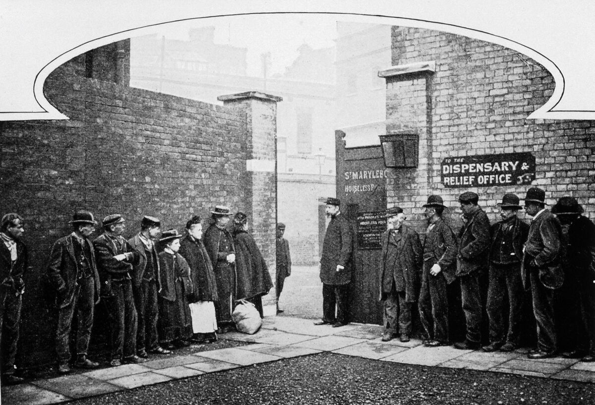 People queuing at South Marylebone workhouse circa 1900 People queuing at South Marylebone workhouse circa 1900