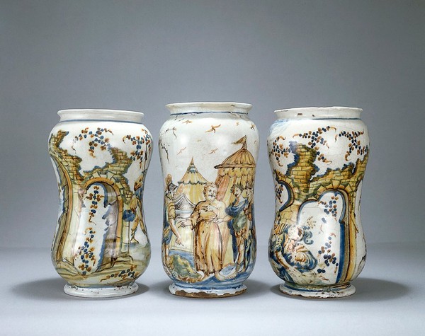 Ceramic pharmacy jars.