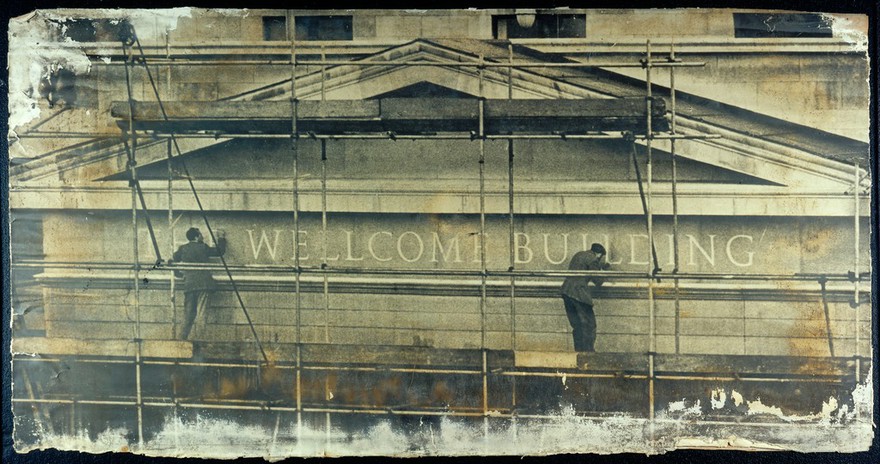 The Wellcome Building: letter cutters from David