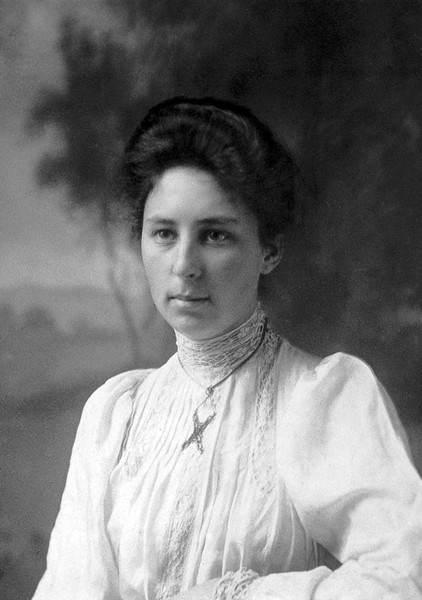 Marjorie Schafer, portrait
