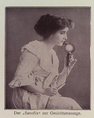 Advertisment for "Sanofix" electric hand vibrator.