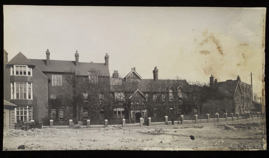 Albert Dock Hospital, London