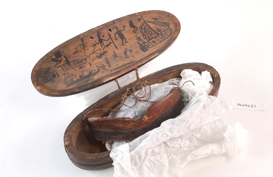 Inuit snow goggles and wooden case