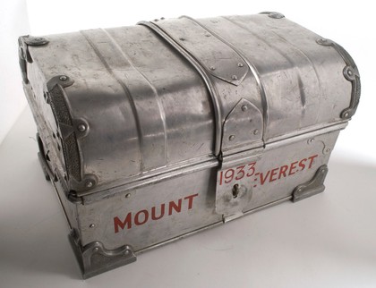 Tabloid medicine chest used on 1933 Mount Everest Expedition