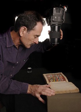 Chris Carter photographing Panjabi Mss 255 in studio, 215