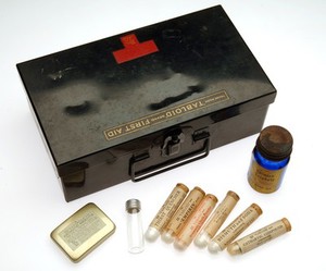 view Tabloid First Aid Box: Burroughs Wellcome and Company product