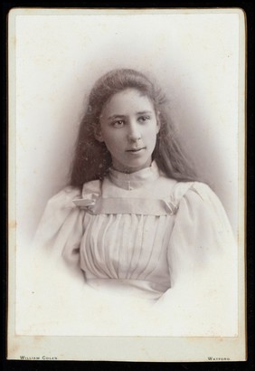 Margory Shafer. Eldest daughter of Sir Edward Albert Sharpey-Shafer.