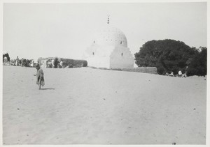 view Bani Suef, Egypt: tomb of Sheikh Abu Hashīma near El Shantur. Photograph by W.S. Blackman, 192-.