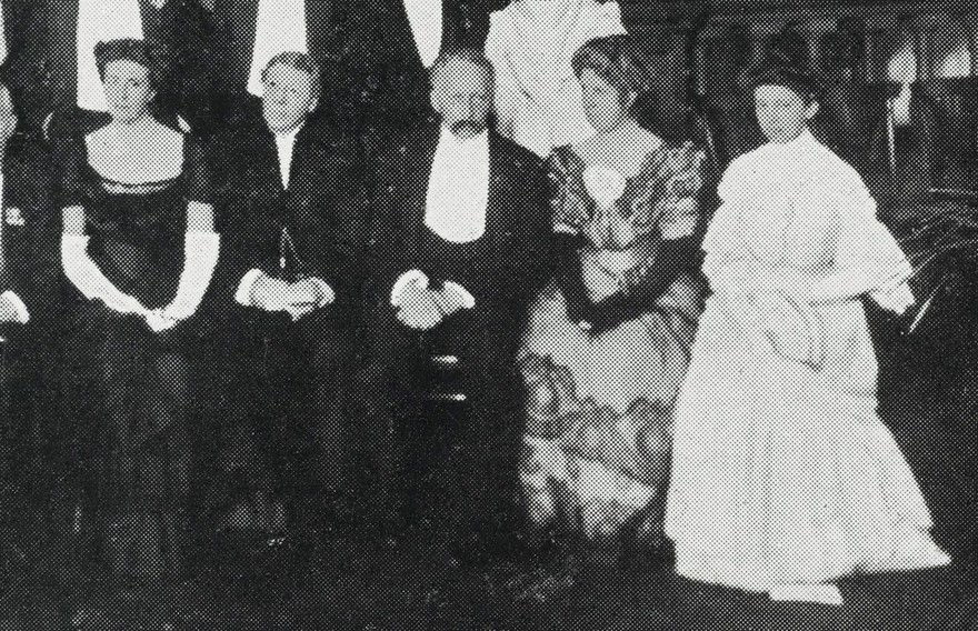 Report of the Third International Conference 1906 on Genetics : hybridisation (the cross-breeding of genera or species), the cross-breeding of varieties, and general plant-breeding / edited by W. Wilks.