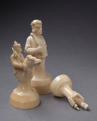 Chessmen (chess pieces) in the form of Saracens and Crusaders.