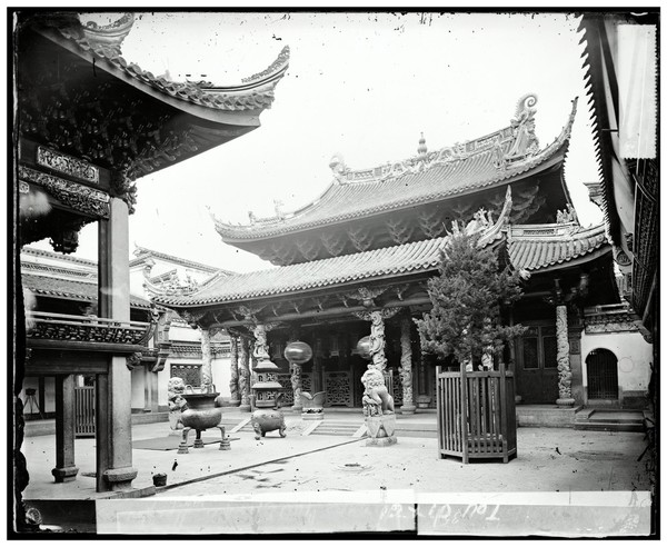 Ningbo, Zhejiang, China: Ningbo Tianhou Temple or Qingan Guildhall. Photograph by John Thomson, 1870/1871.