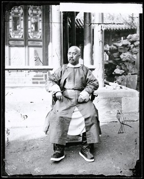 Peking, Pechili province, China: Mao Changxi (1817–1882), Minister of Foreign Affairs. Photograph by John Thomson, 1869.