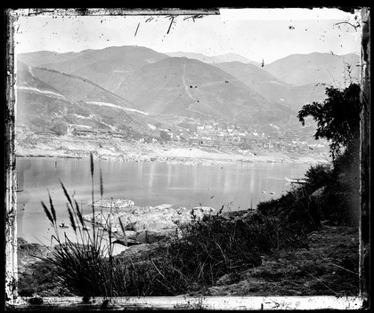 Suikow, River Min, Fukien province, China. Photograph by John Thomson, 1870/1871.