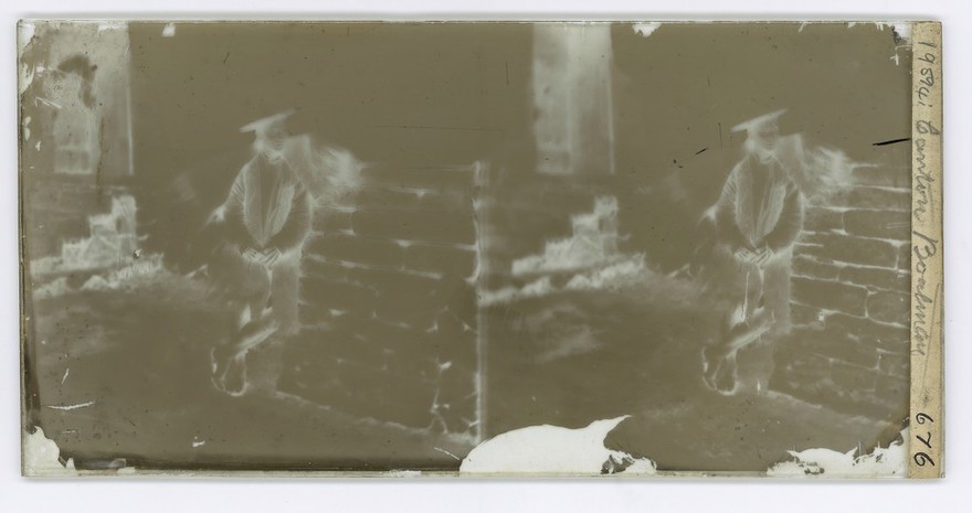 Canton, Kwangtung (Guangdong) province, China: a boatman. Photograph by John Thomson, 1869.