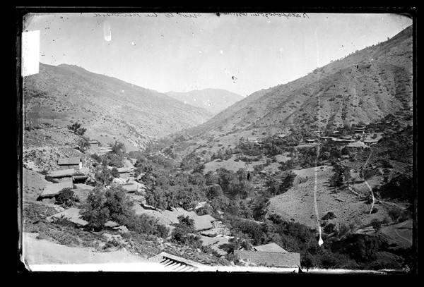 Kataporizote [?], Cyprus. Photograph by John Thomson, 1878.