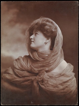 Miss Kennedy (?). Photograph by Lafayette Studio, Dublin Branch.