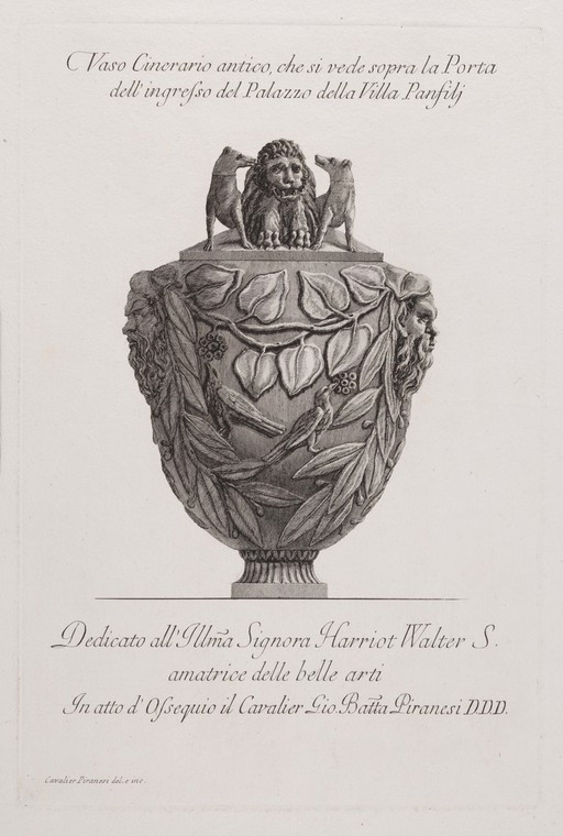An urn. Etching by G.B. Piranesi.