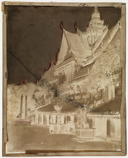 Bangkok, Siam (Thailand): the Sutthai Sawan throne hall. Photograph by John Thomson, 1865/1866.