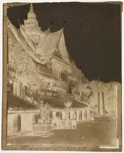 Bangkok, Siam (Thailand): the Sutthai Sawan throne hall. Photograph by John Thomson, 1865/1866.