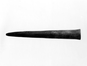 view M0000048: Shaped piece of wood for distending the lower lip