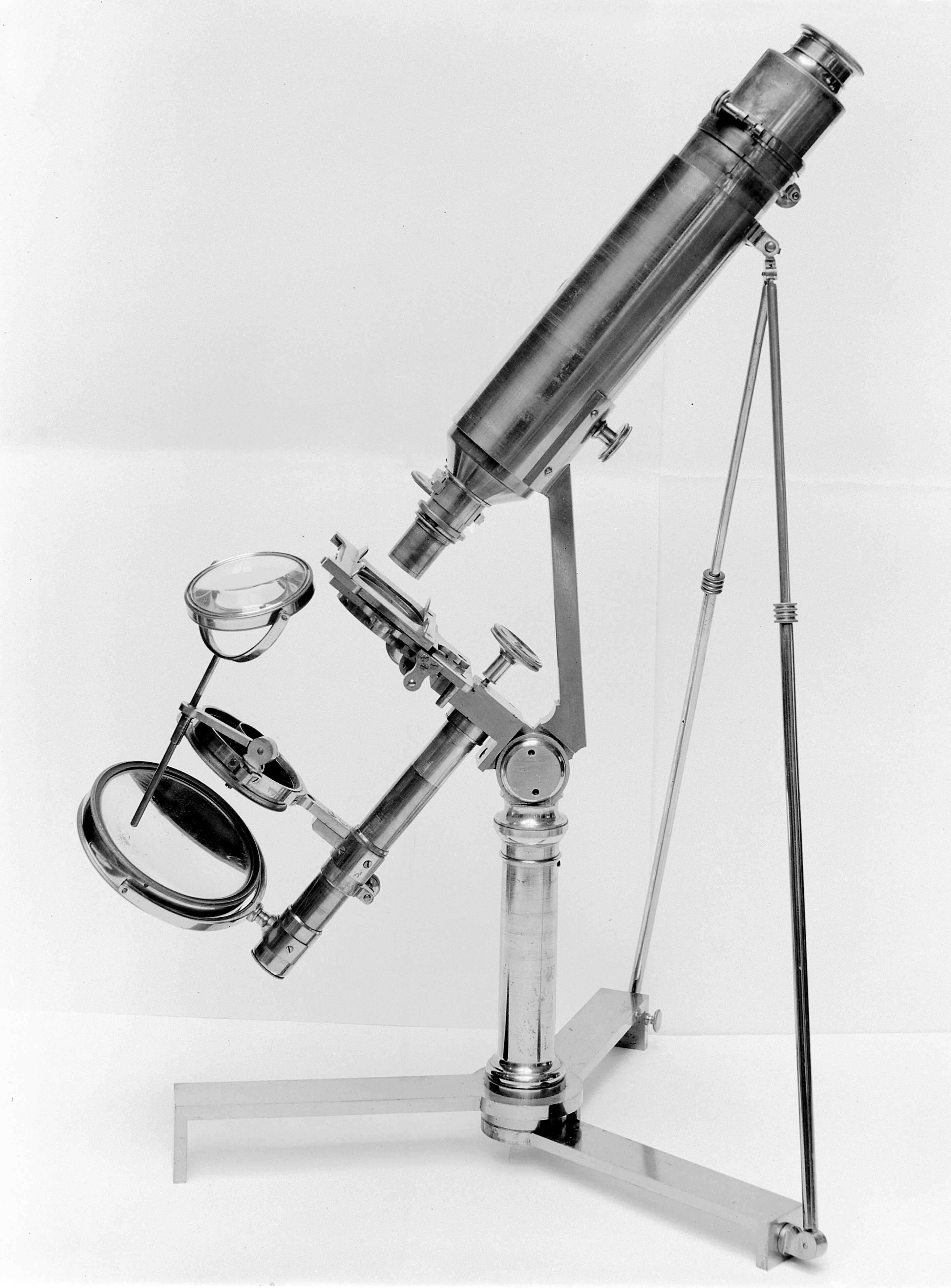 M0000169: Microscope designed by Joseph Lister | Wellcome Collection