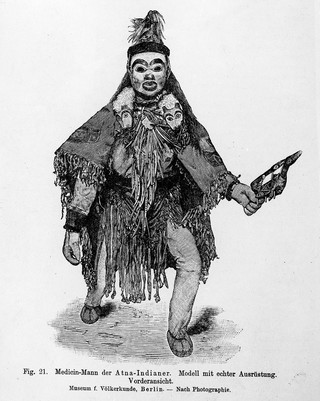 Photograph of a Medicine man, Atna-Indianer