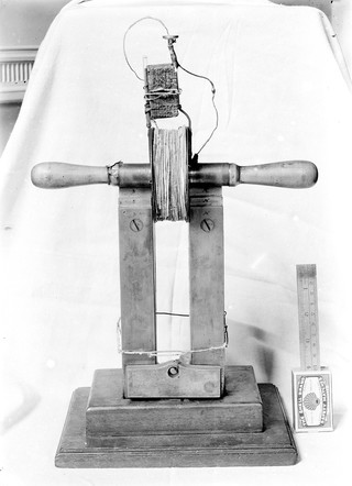 Faraday's magnetic sparking coil