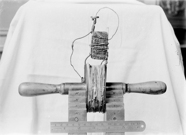 Faraday's magnetic sparking coil