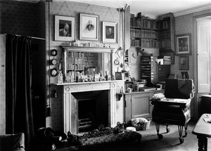 view Interior of Charles Darwin's study.