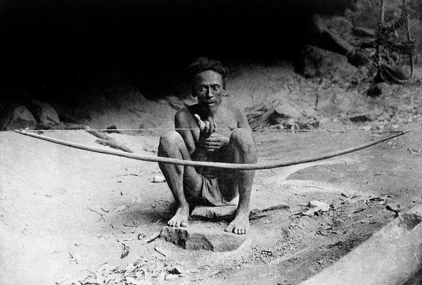 The Veddas / by C.G. Seligmann and Brenda Z. Seligmann ; with a chapter by C.S. Myers ; and an appendix by A. Mendis Gunasekara.