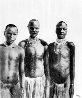 The 'tying' cure, Gour tribe, Eastern Bahs-et-Shagal, Sudan